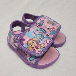Paw Patrol Toddler Girl's Sandals  Adjustable Strap  Size 5 purple, pink